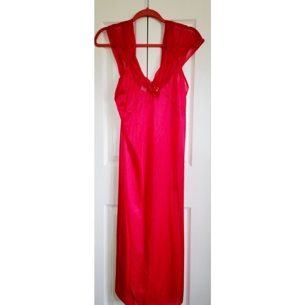 Cachet Lingerie M Long Satin & Lace Gown Negligee‎ Red Vintage Beaded 1980's